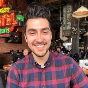 Meet your Posher, Carlo